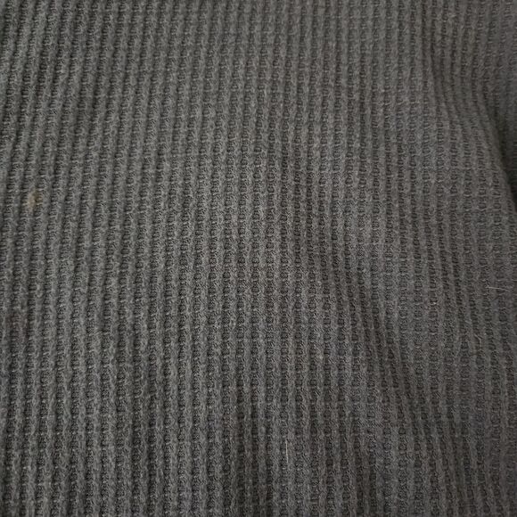 2 Hearts Waffle Knit 3/4 Sleeve Asymmetric Hem Top Blue Size‎ Medium - Picture 2 of 7